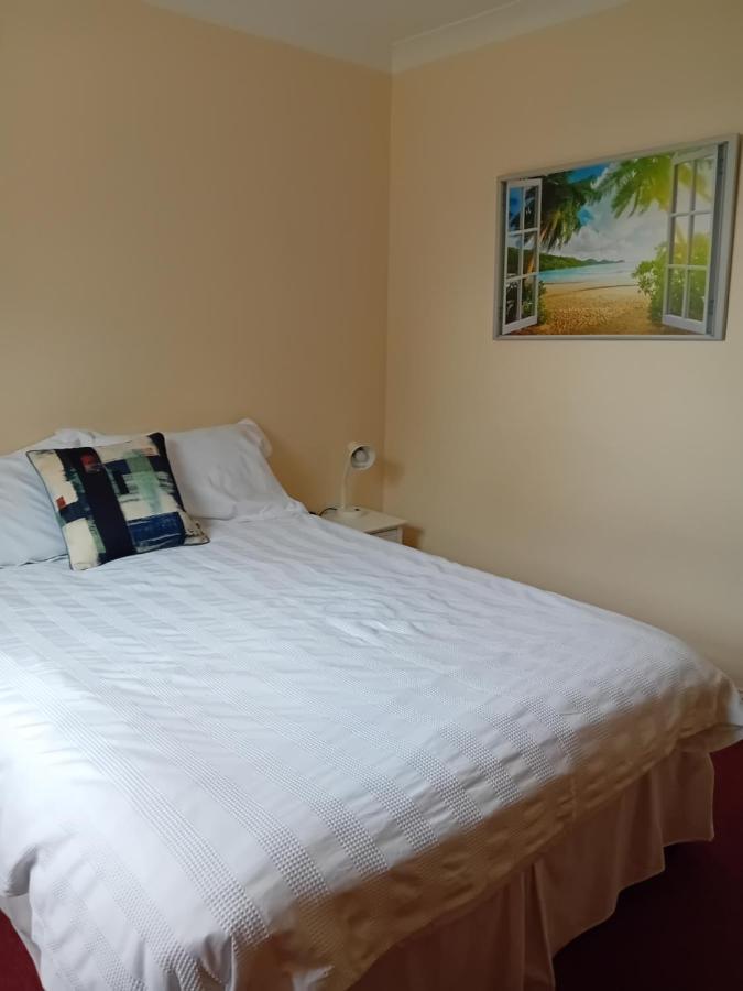 Ensuite Double Room London Exterior photo
